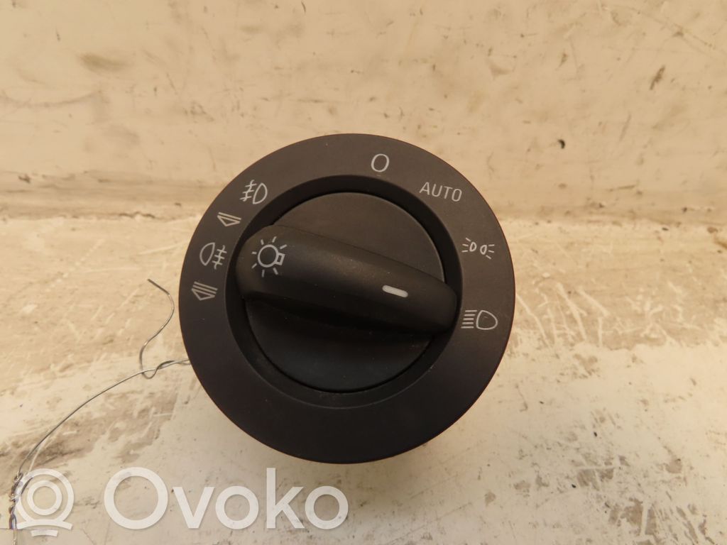 Light switch   4E0953513K4PK