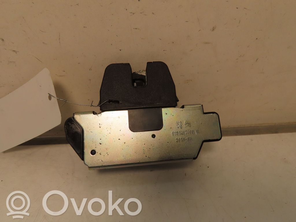 Tailgate/trunk/boot lock/catch/latch   8719F8