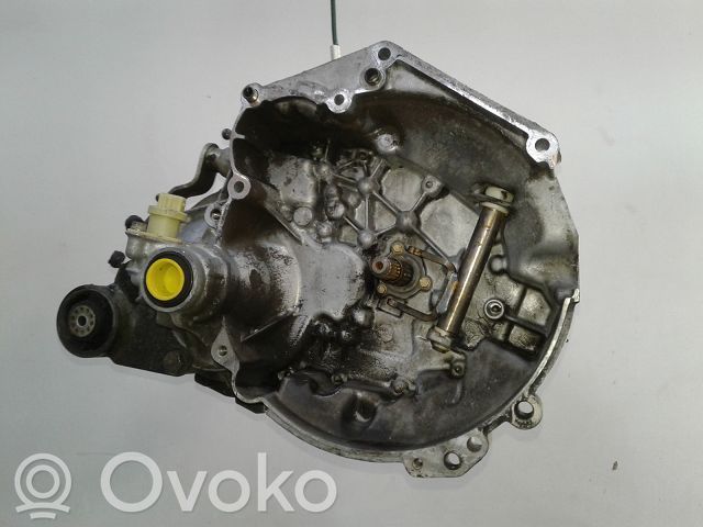 Peugeot 106 Manuaalinen 5-portainen vaihdelaatikko 