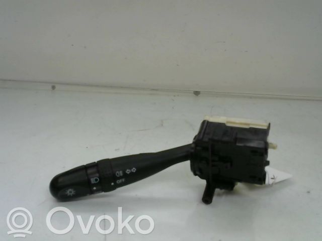 Suzuki Alto Commodo de clignotant 