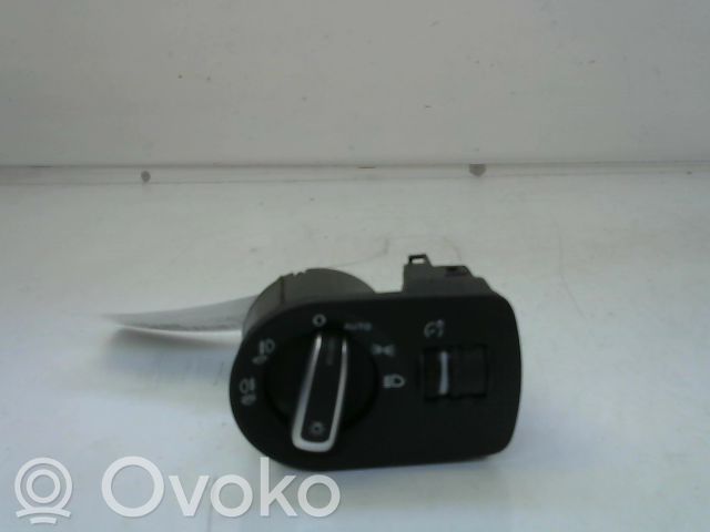 Lukturu slēdzis   8P0919094B
