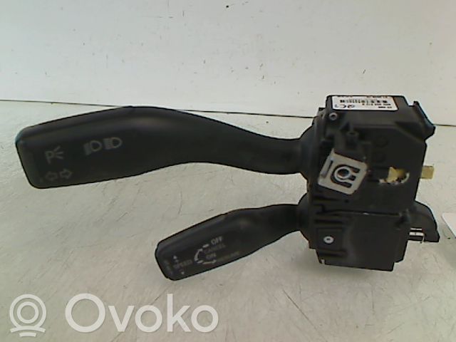 Audi A3 S3 A3 Sportback 8P Palanca de intermitentes 