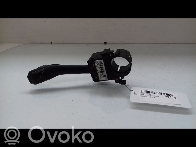 Seat Leon (1M) Palanca de intermitentes 