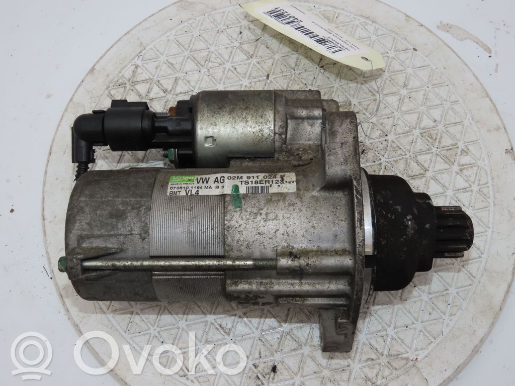 Starter motor   2M911024P