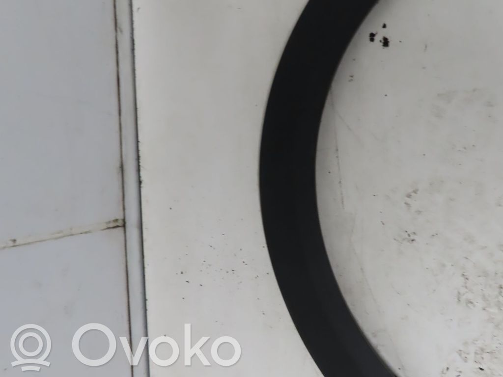 Ford Puma Aizmugurējā arka 