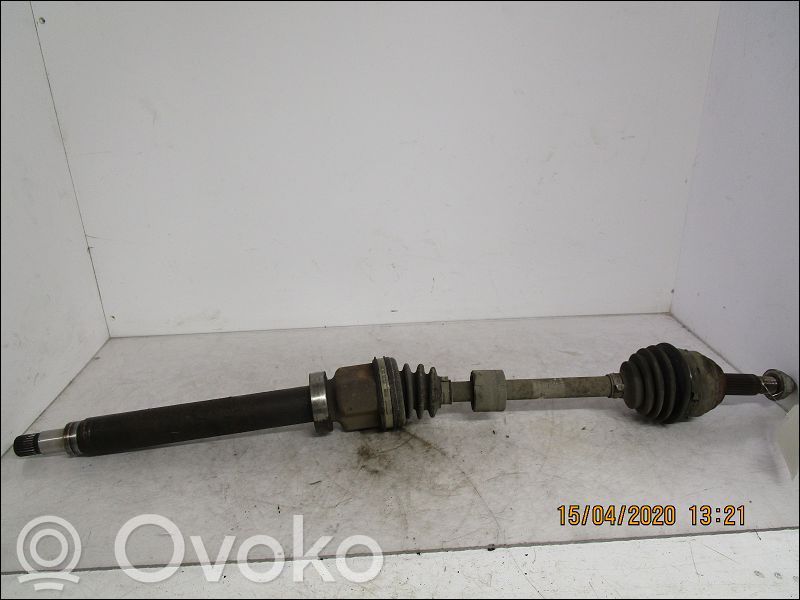 Front driveshaft   1821970