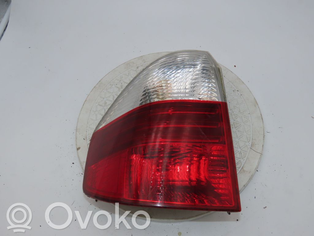 BMW X3 E83 Luz trasera/de freno 