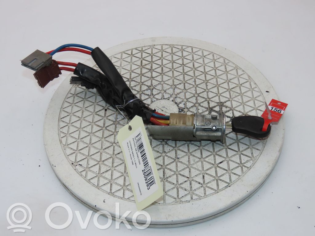 Citroen Saxo Ohjauspyörän lukitus 