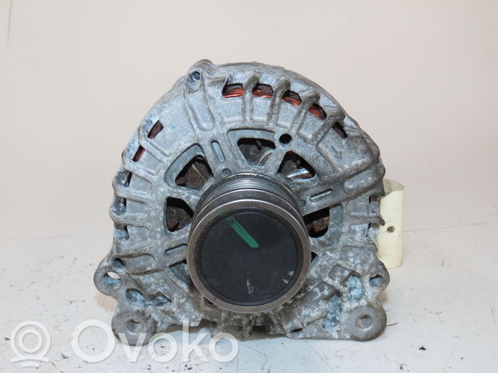 Alternador   4E903023K