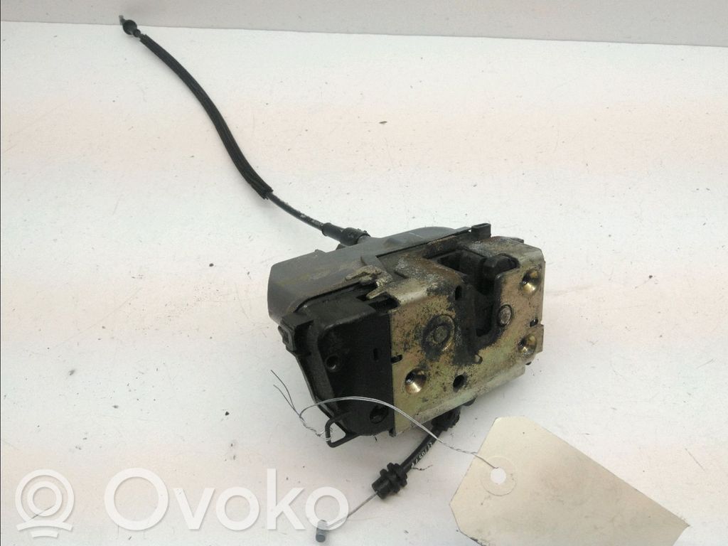 Citroen C3 Zamek drzwi tylnych 