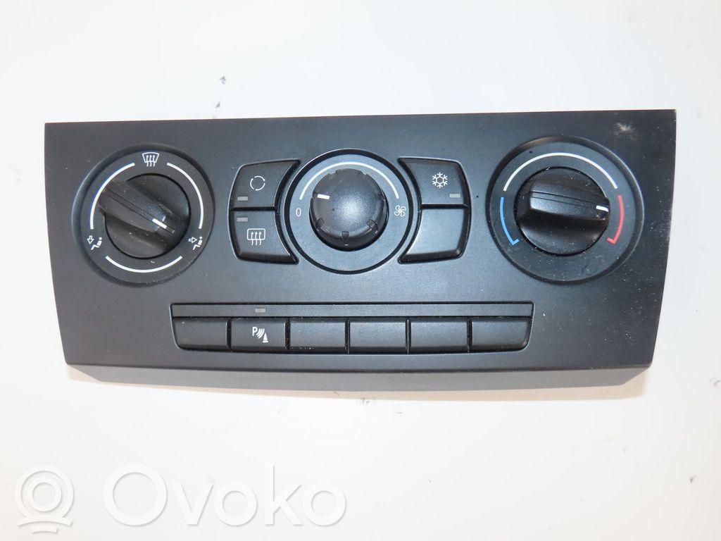Climate control unit   64116960860