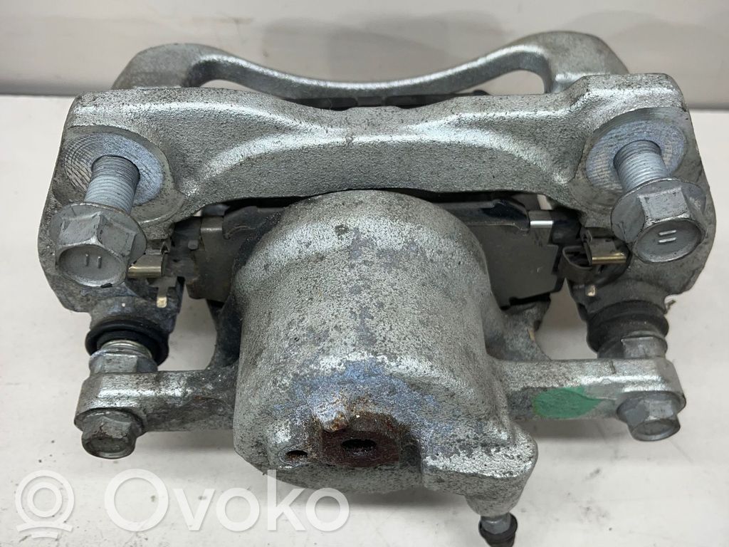Toyota Corolla E140 E150 Priekinis suportas 
