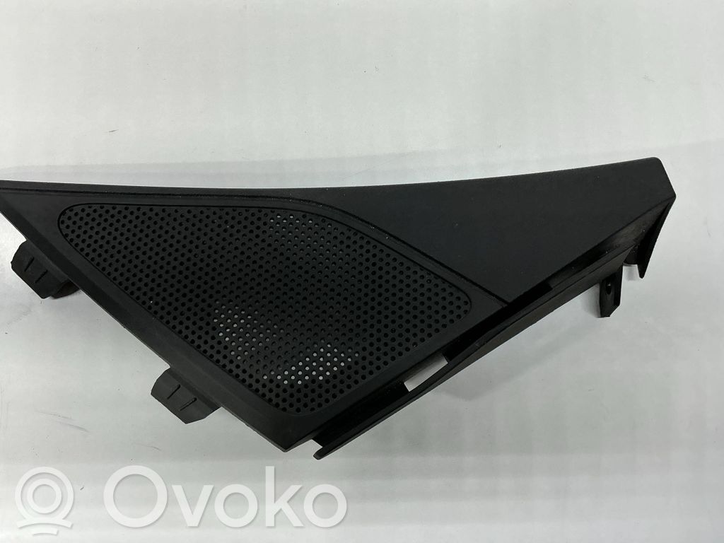 Maskownica głośnika bocznego deski rozdzielczej   AMQ60353,W527