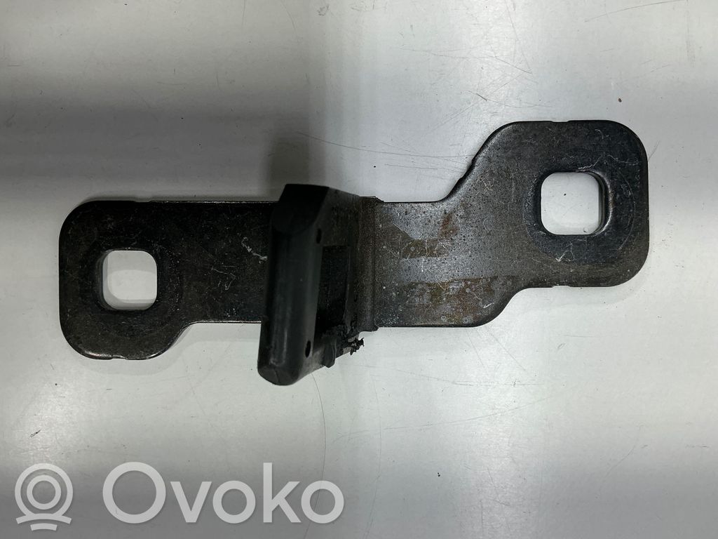 BMW i3 Trunk lock loop 