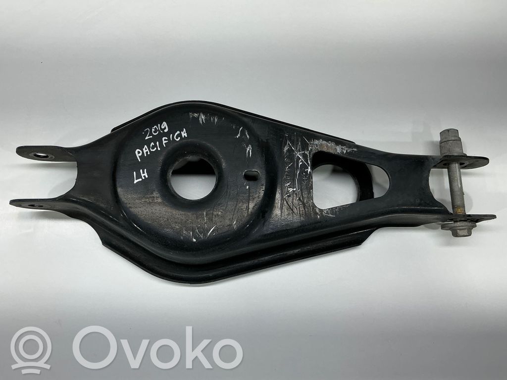 Chrysler Pacifica Rear upper control arm/wishbone 