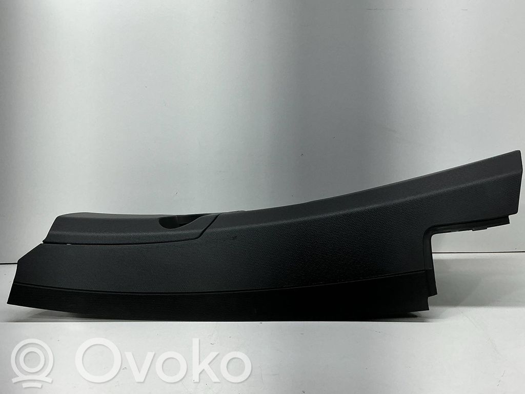 BMW i3 Pilar (B) (superior) 