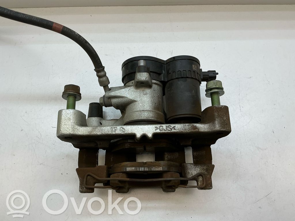 Задний суппорт   26620AN00A