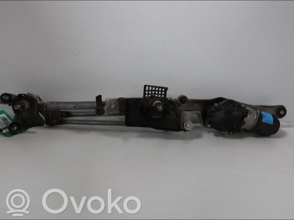 Wiper motor   DF7167340A
