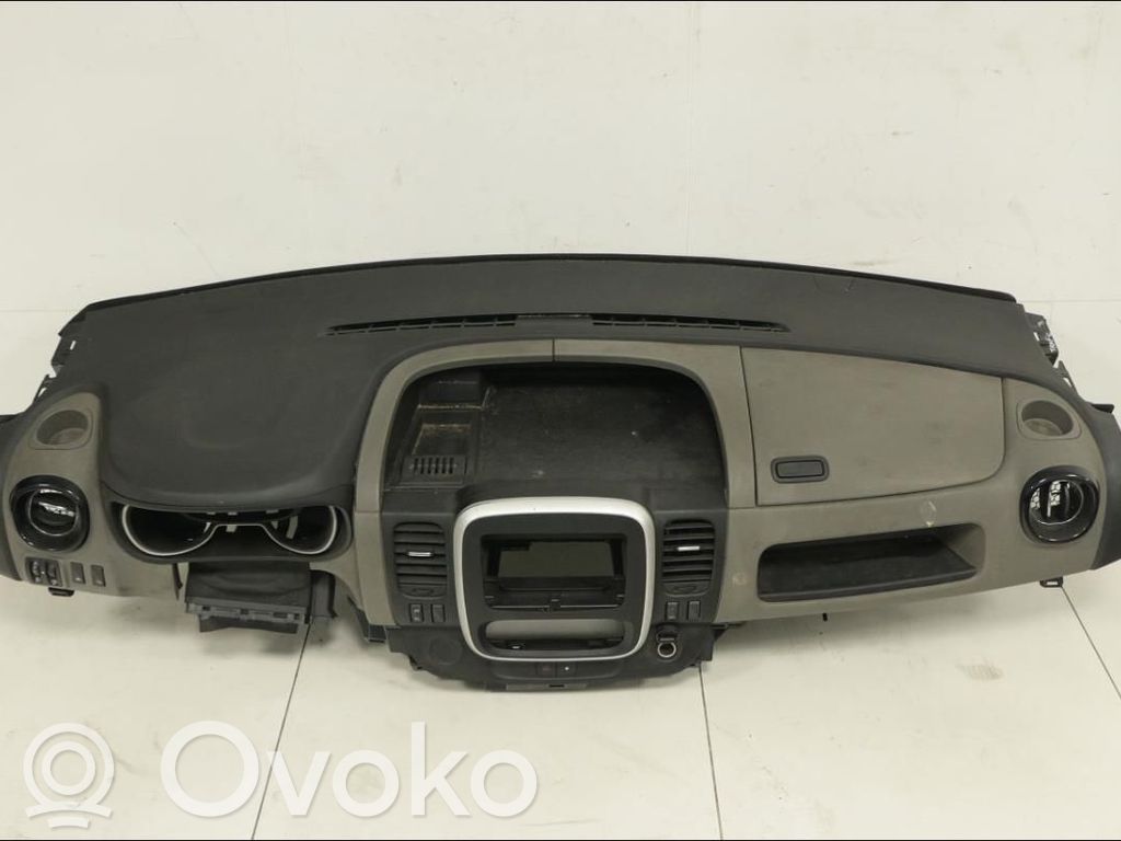 Renault Trafic III (X82) Tableau de bord 
