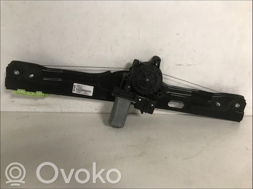 BMW 2 F46 Regulador de puerta trasera con motor 