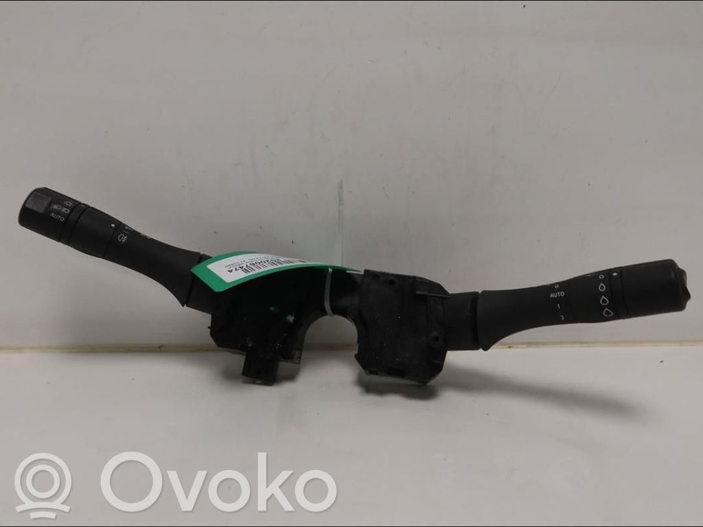 Renault Fluence Wiper turn signal indicator stalk/switch 