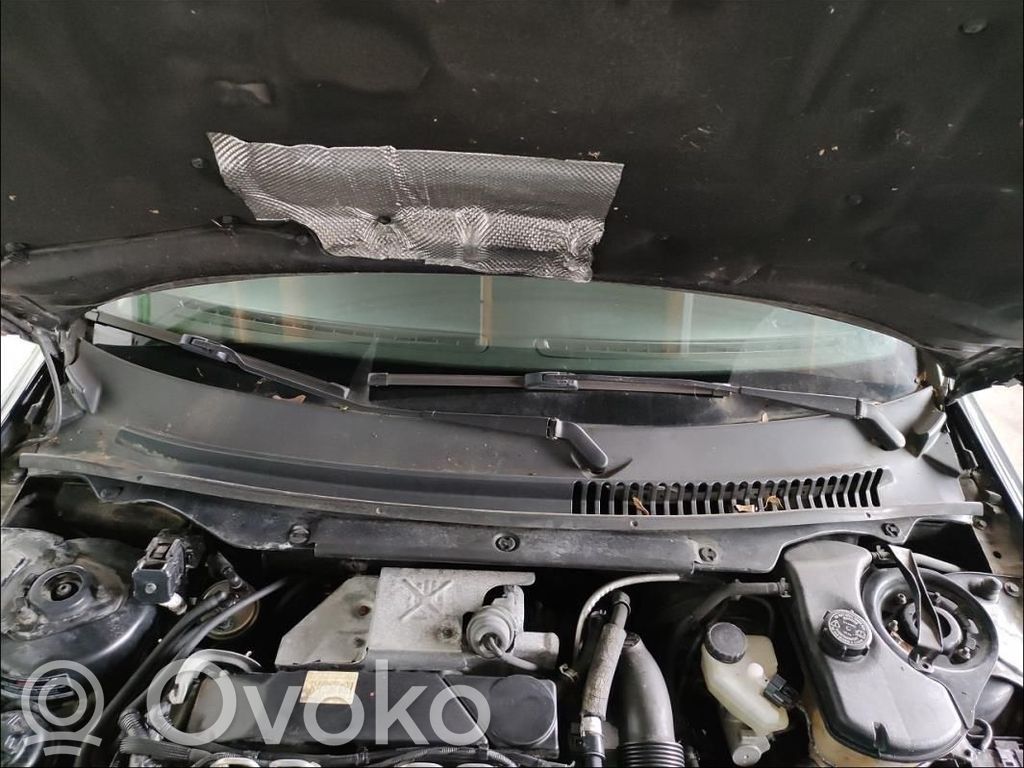 Motor del limpiaparabrisas   C2S36555