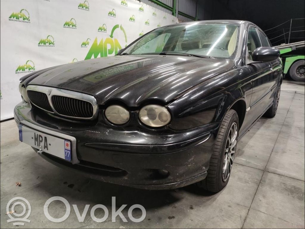 Jaguar X-Type Air conditioning (A/C) compressor (pump) 