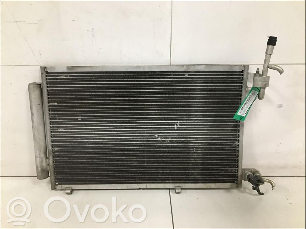Ford Fiesta Skraplacz / Chłodnica klimatyzacji 