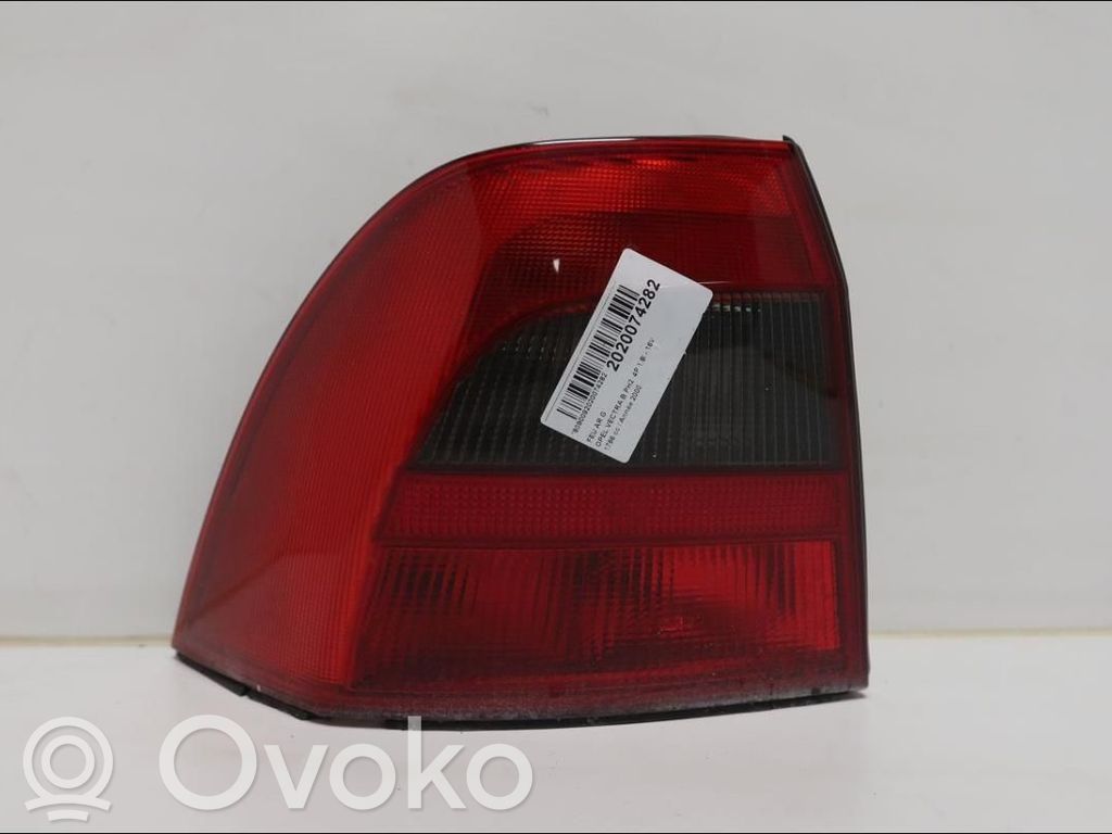 Opel Vectra B Lampă spate în caroserie 