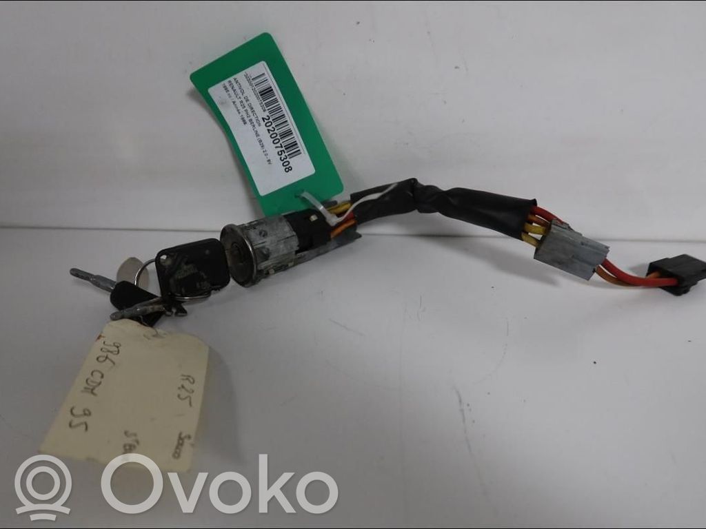 Renault 25 Vairo užraktas 