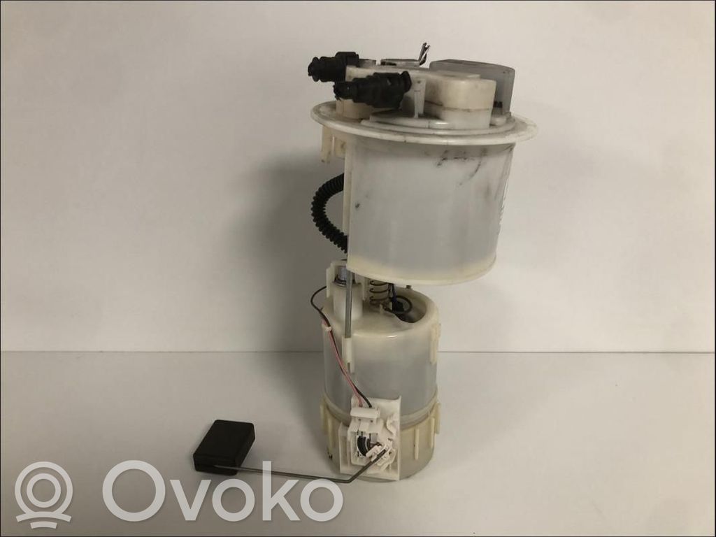 Peugeot 107 Bomba interna de combustible 