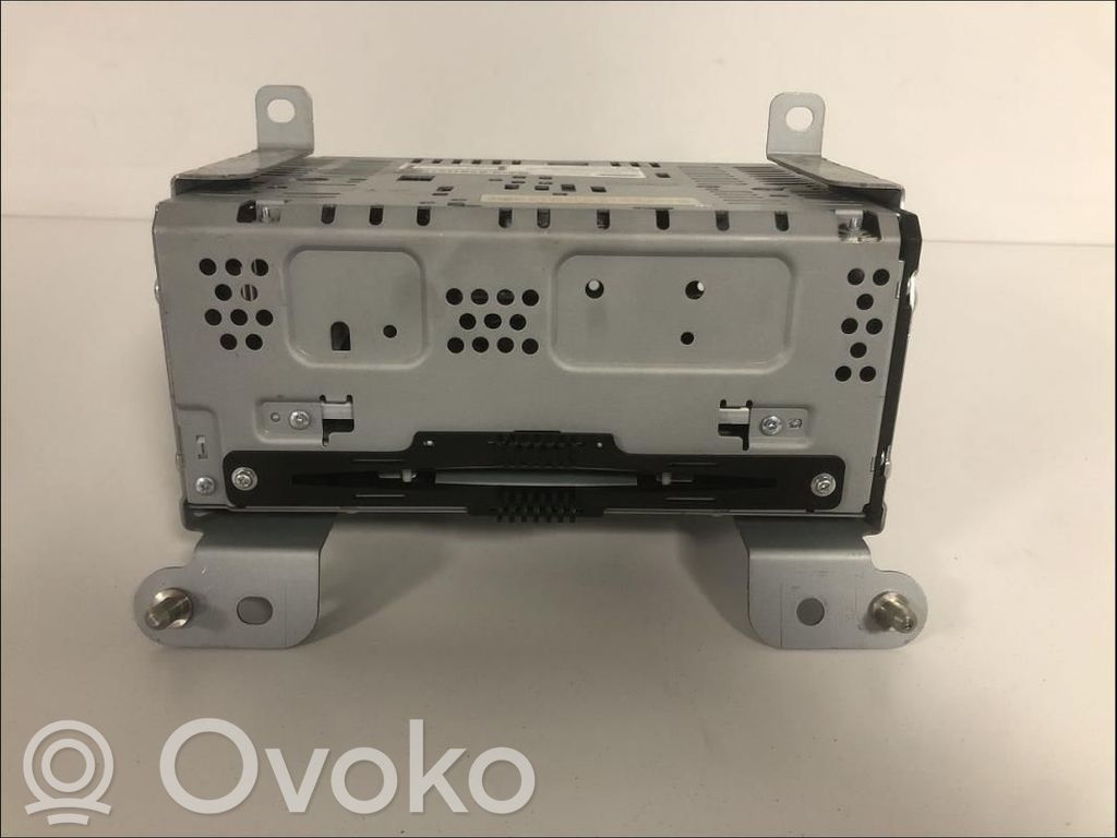Panel / Radioodtwarzacz CD/DVD/GPS   2502577