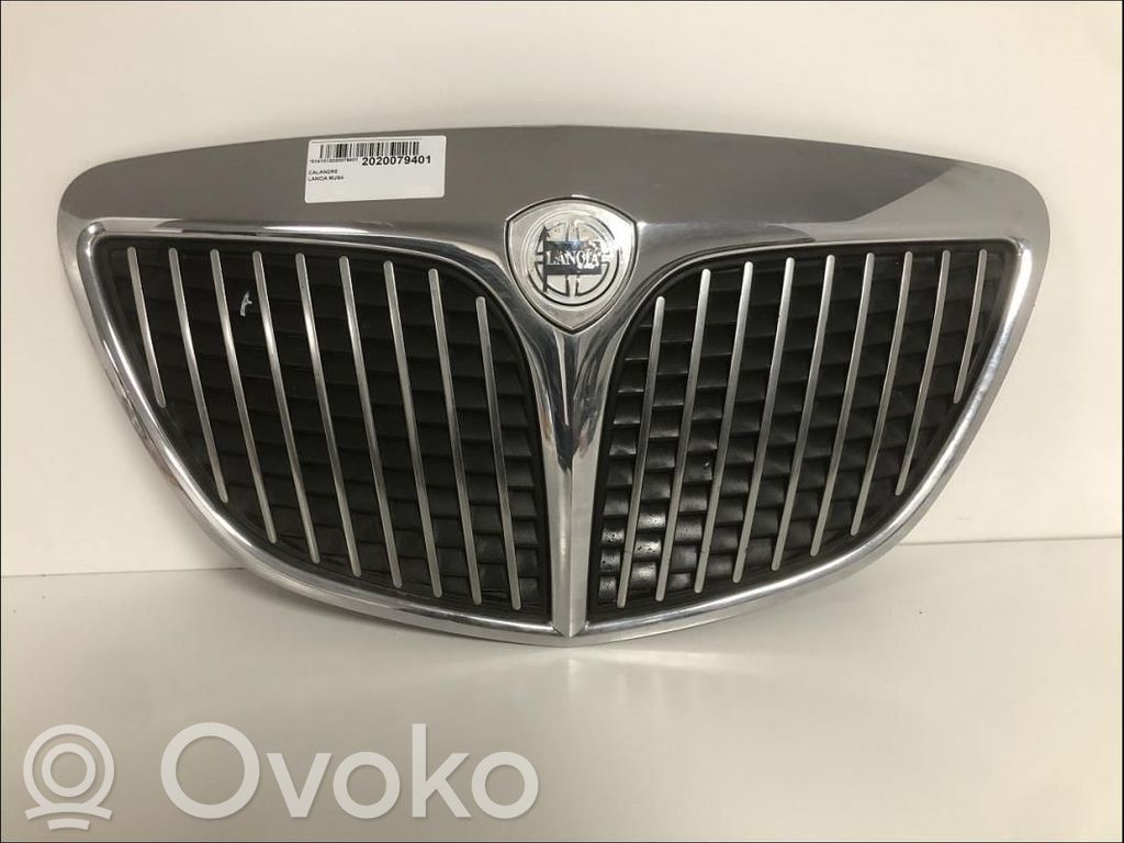 Lancia Musa Front grill 