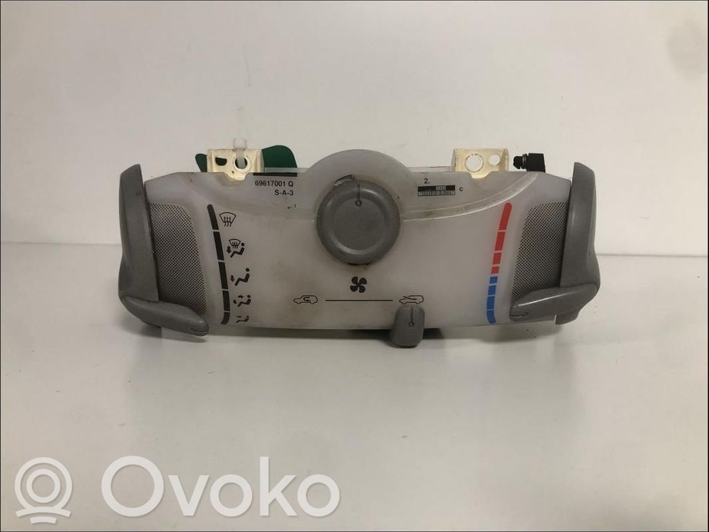 Citroen C1 Climate control unit 