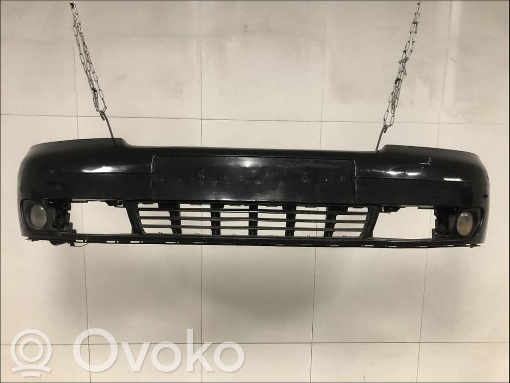 Audi A4 S4 B5 8D Parachoques delantero 