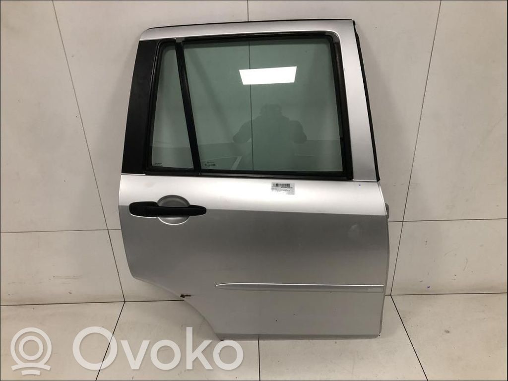 Aizmugurējās durvis   DDY07202X
