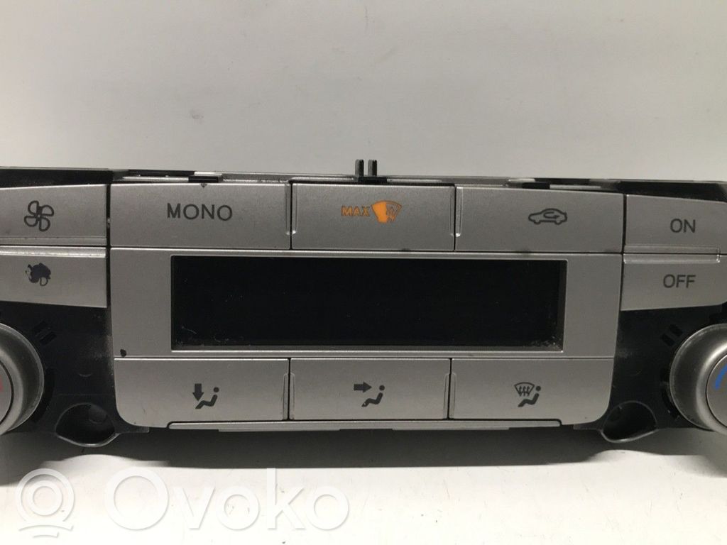 Climate control unit   1676130