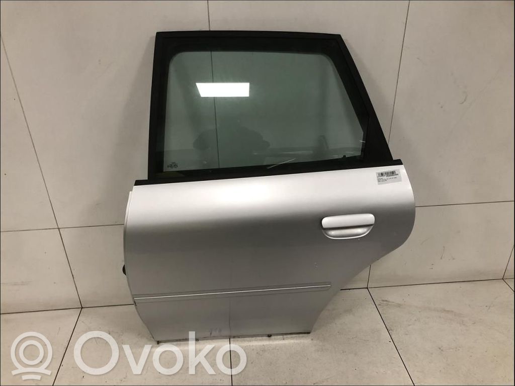 Puerta trasera   8L4833051C