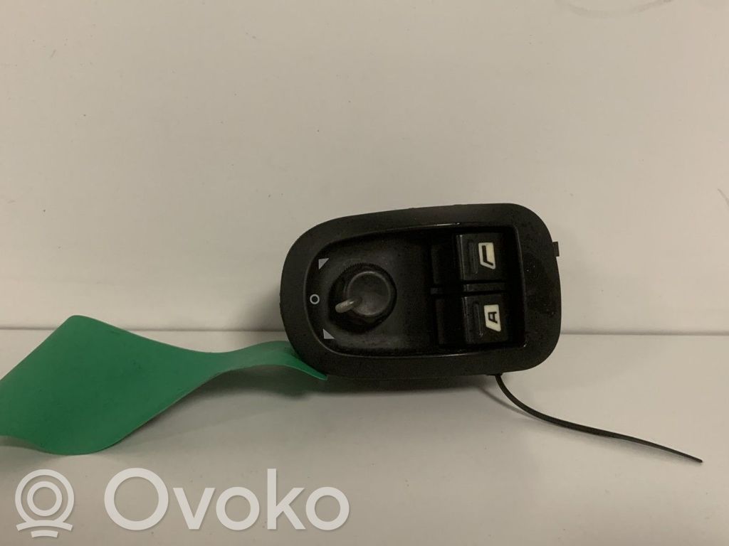 Peugeot 306 Electric window control switch 