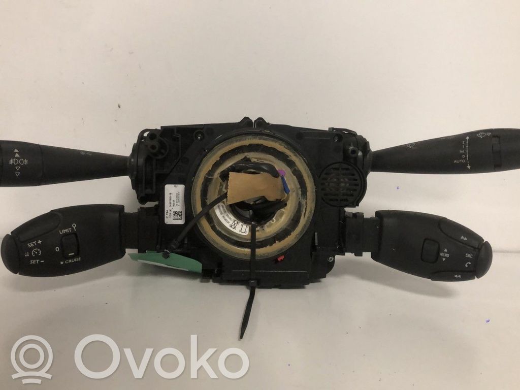 Citroen DS3 Wiper turn signal indicator stalk/switch 