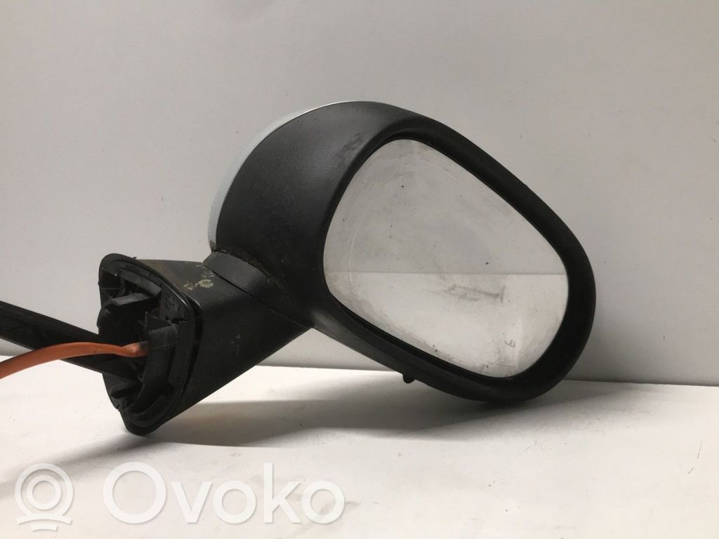 Manual wing mirror   7701065902