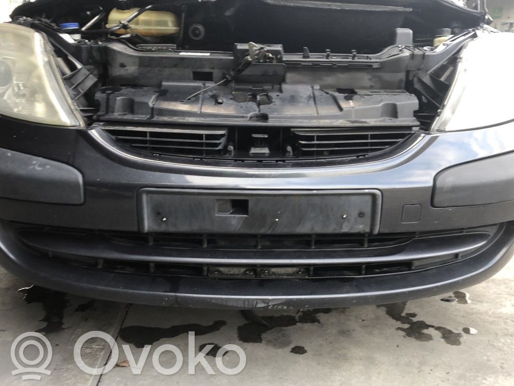 Citroen C8 Priekšējais bamperis 