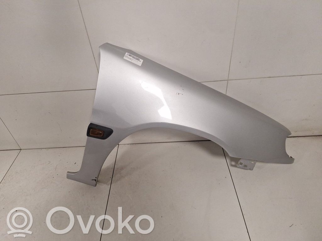 Citroen Saxo Błotnik przedni 