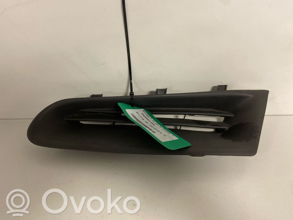 Renault Clio III Etupuskurin ylempi jäähdytinsäleikkö 