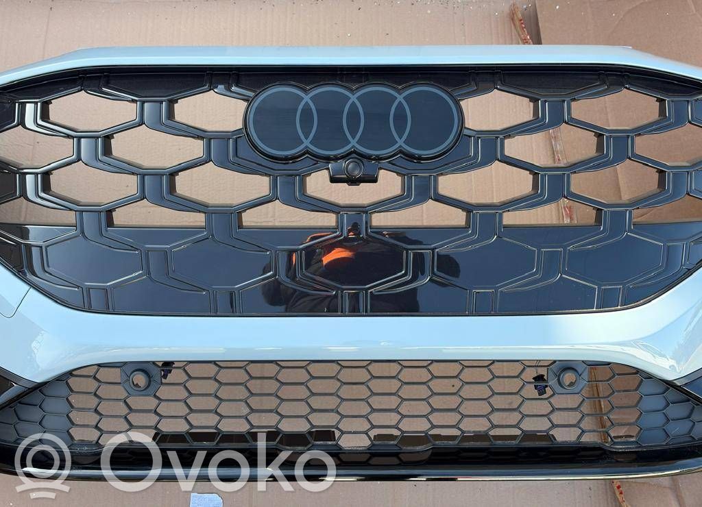 Audi Q3 FJN Parachoques delantero 