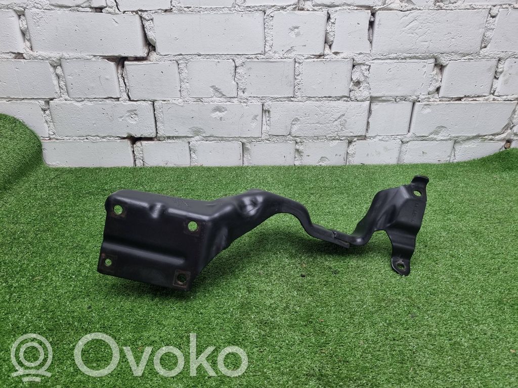 Dodge PickUp RAM SRT-10 Engine mounting bracket 