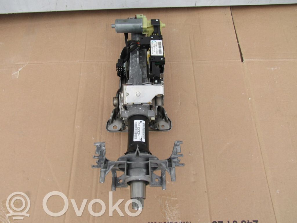 Steering wheel axle   6786603