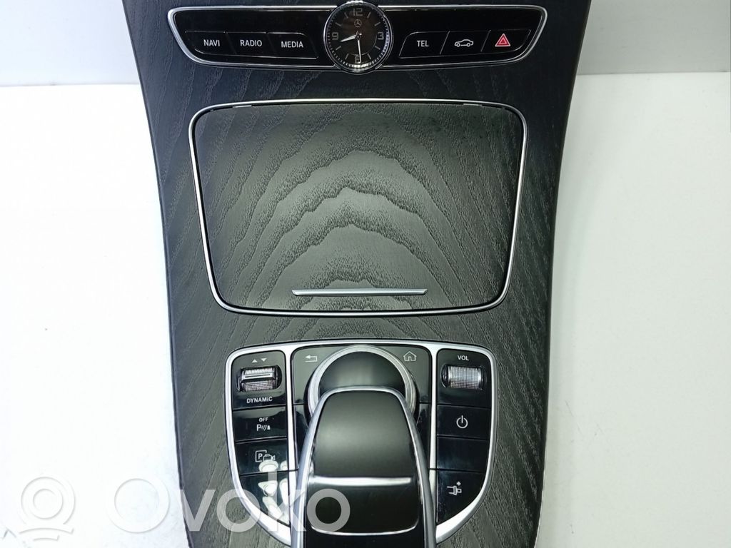 Consola central   A2139054707MERC,A2139059505,A2139008310,A2138270070,A2139054603,A2386801503,A2389056600