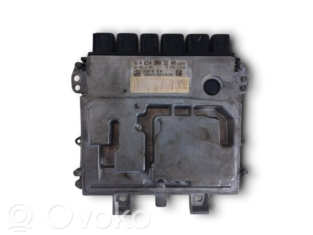 Mercedes-Benz E W213 Engine control unit/module 