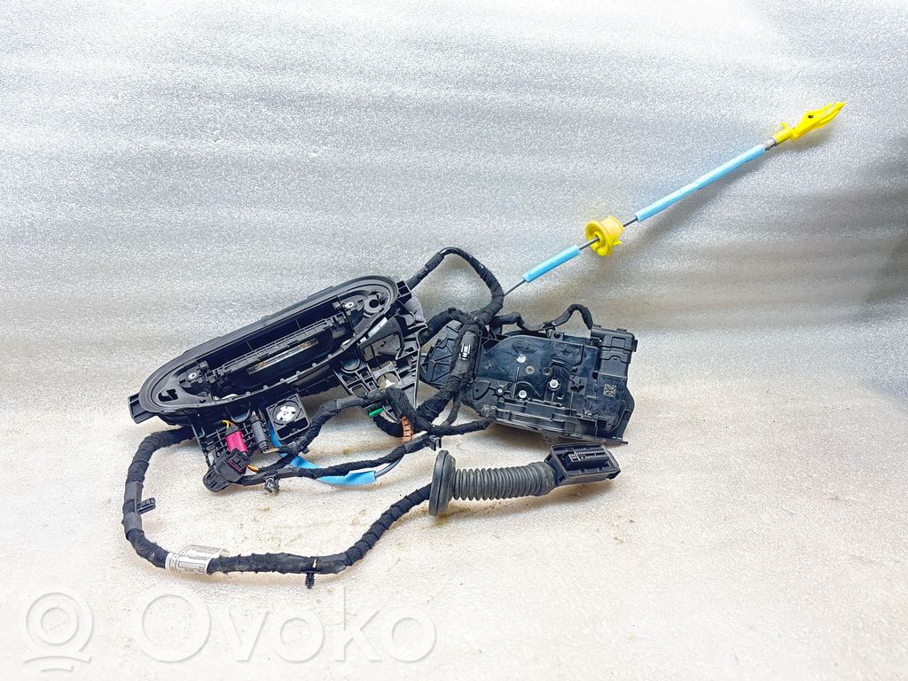 BMW 4 G22 G23 G24 G26 Cerradura de puerta trasera 